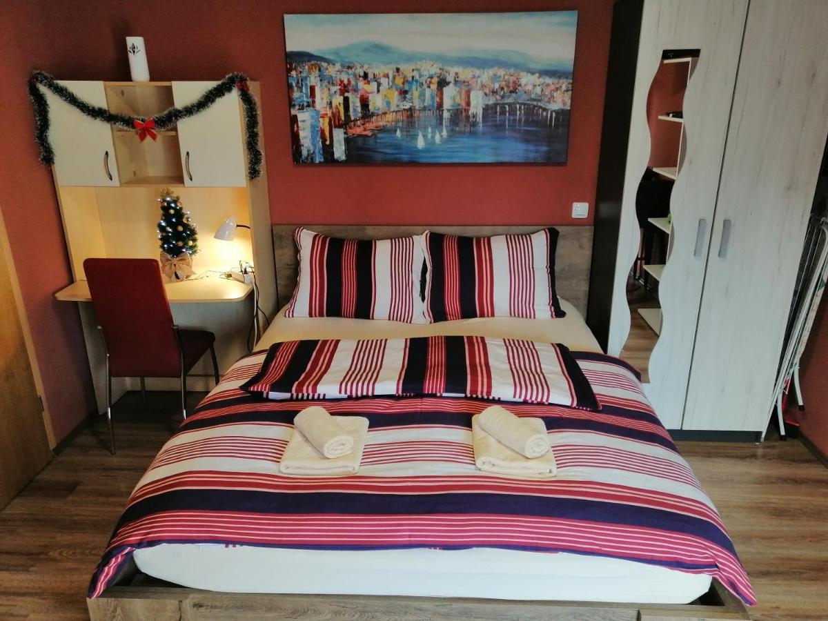 City Break Studio Apartment Загреб Екстериор снимка