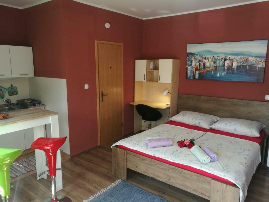City Break Studio Apartment Загреб Екстериор снимка
